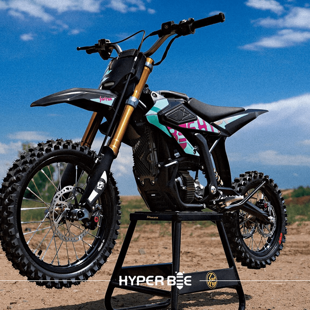 Surron Hyper Bee 2025 electric dirt bike with lightweight design and high-performance motor