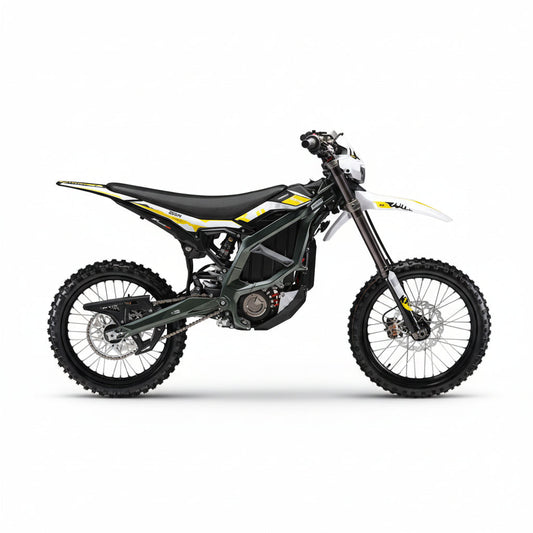 2025 Surron Ultra Bee 2025 electric dirt bike with 12.5 kW motor, 440 Nm torque, 56 mph top speed, and 87-mile range